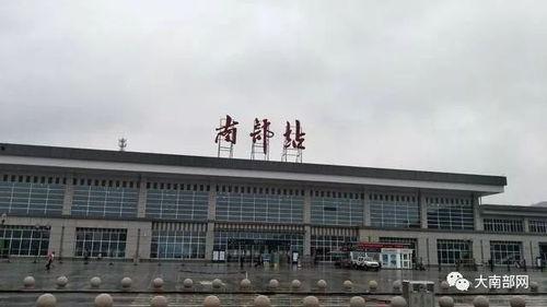 鹤岗火车站爆料视频,揭秘东北小城铁路枢纽的变迁与现状